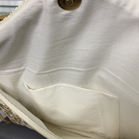 NEW Boutique Handbag - Picture 5 of 6